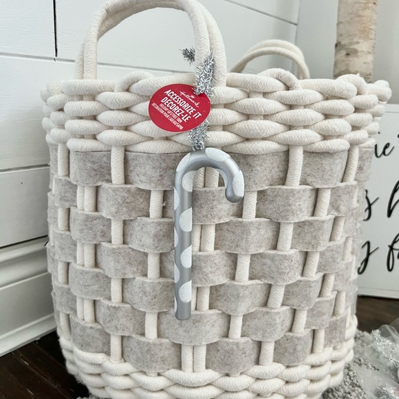 Hallmark 6” Silver Plastic Candy Cane Christmas Tree Ornaments / Gift Trim 15qty - Picture 7 of 11